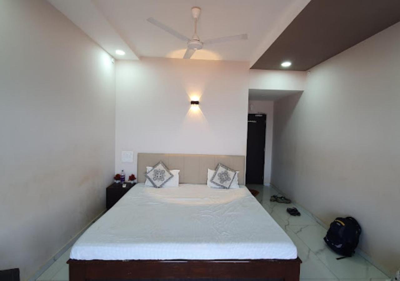 Sea King Beach Resort Ganpatipule Eksteriør billede
