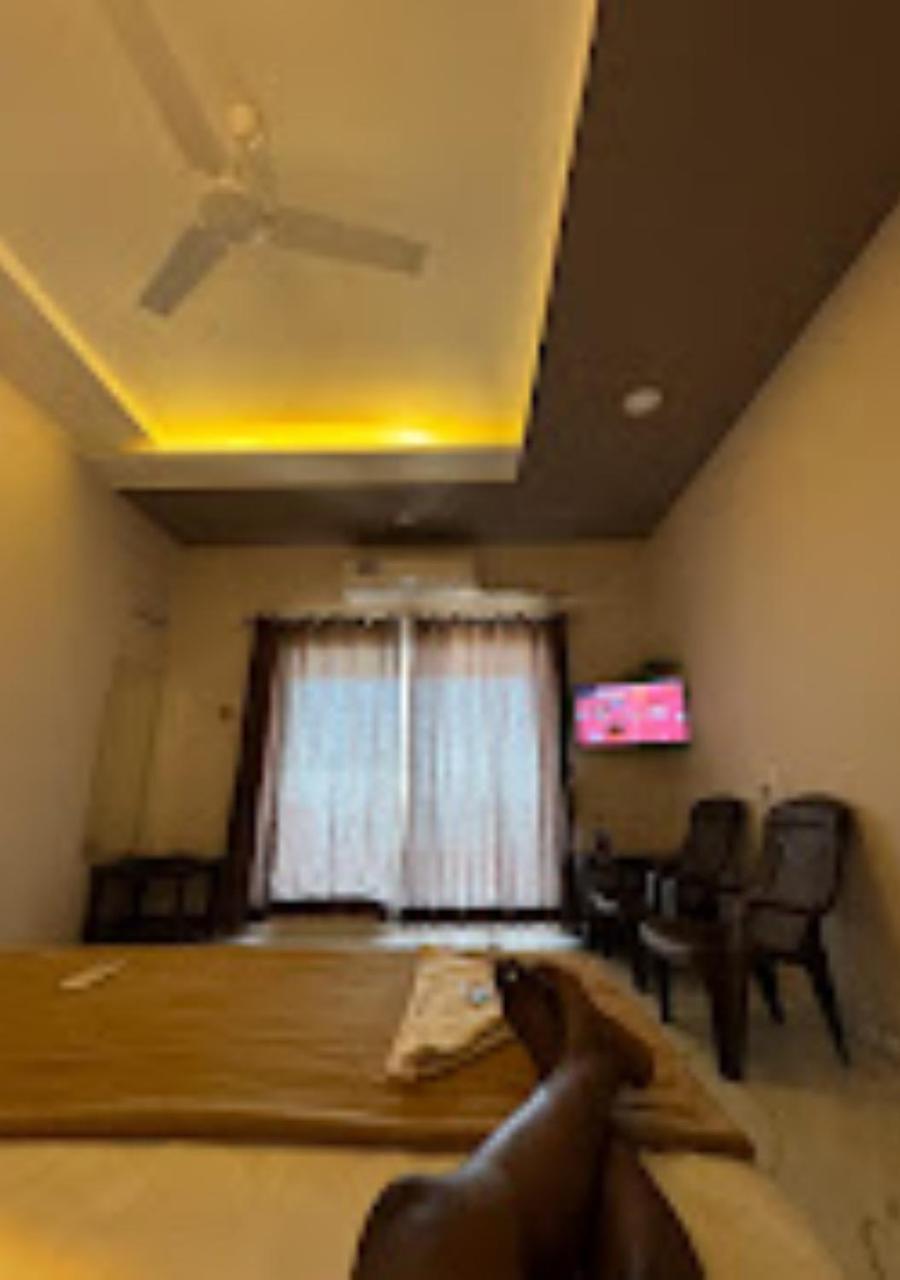 Sea King Beach Resort Ganpatipule Eksteriør billede